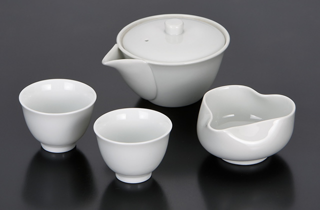 茶品評会白磁茶器セット