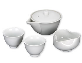 茶品評会白磁茶器セット